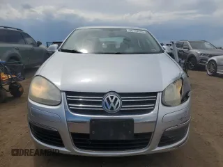 2008 Volkswagen Jetta SE with VIN 3VWRM71K38M022441, listed as a Copart auction lot 60139205 with 153,988 mi miles and Non repairable. Bid and sale history available at DreamBid. Image 5.