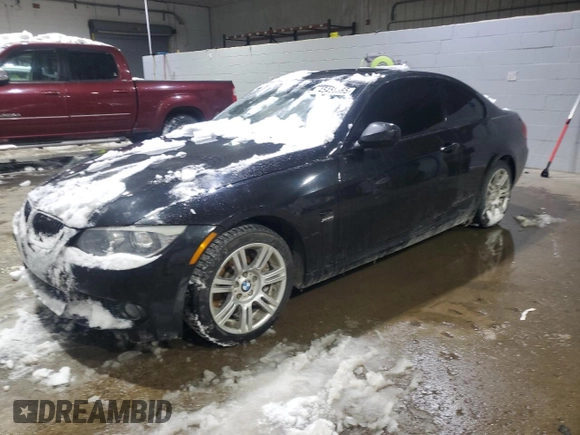 2013 BMW 3 Series 335i xDrive with VIN WBAKF9C5XDE672740, listed as a Copart auction lot 45458365 with 0 mi miles and Salvage Title. Bid and sale history available at carsss.com. Image 1.