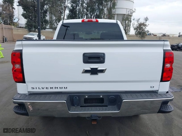 2015 Chevrolet Silverado 1500 LT with VIN 3GCUKREC2FG524905, listed as a IAAI auction lot 41728446 with NaN miles. Bid and sale history available at carsss.com. Image 17.