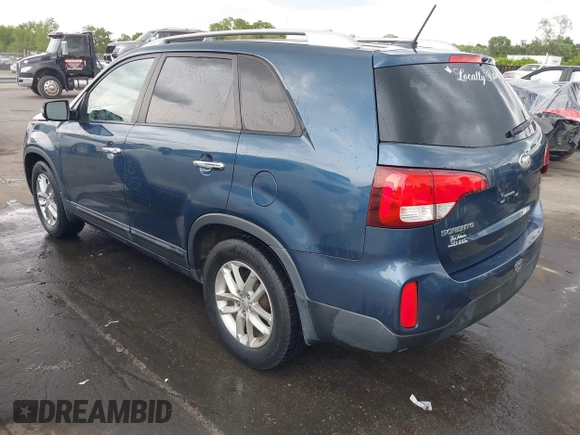 2014 Kia Sorento LX with VIN 5XYKT4A64EG512629, listed as a IAAI auction lot 42082927 with 148,832 mi miles. Bid and sale history available at carsss.com. Image 3.
