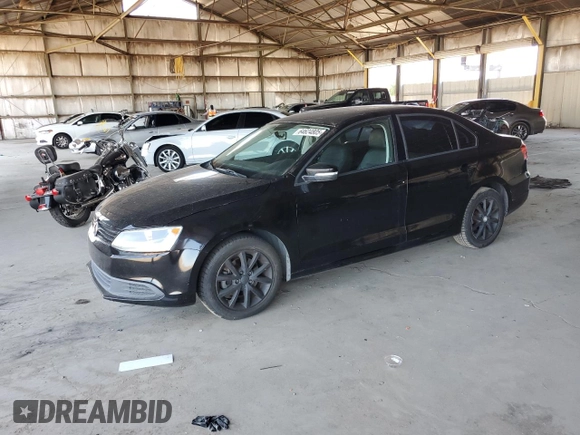 2012 Volkswagen Jetta SE z VIN 3VWDP7AJ7CM419717, wystawiony jako Copart lot #64624805 z przebiegiem 151 271 mil mil oraz Czysty tytuł • Clean title. Historia ofert i sprzedaży dostępna na DreamBid. Obrazek 1.