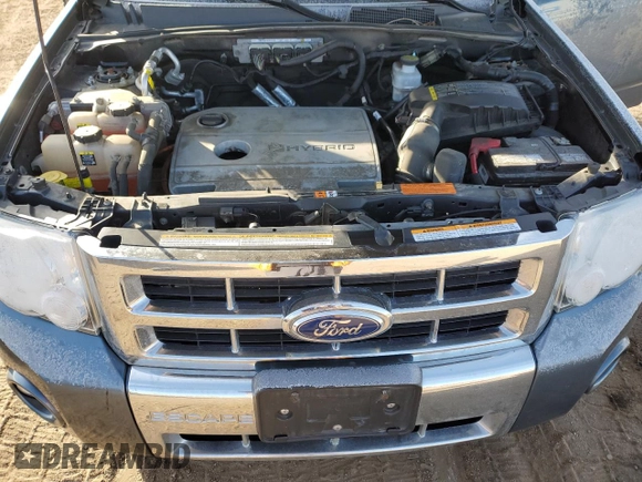 2011 Ford Escape Hybrid with VIN 1FMCU5K38BKB45246, listed as a Copart auction lot 41334925 with 114,877 mi miles and Clean title. Bid and sale history available at DreamBid. Image 12.