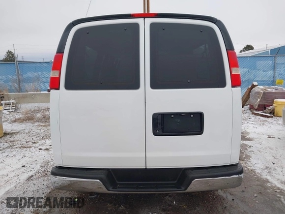 2010 Chevrolet Express Passenger LT z VIN 1GA2G1DG6A1110332, wystawiony jako IAAI lot #40909861 z przebiegiem 367 242 mil mil oraz . Historia ofert i sprzedaży dostępna na DreamBid. Obrazek 16.