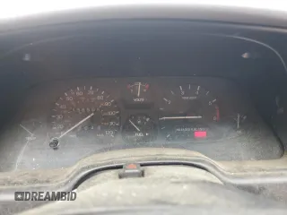 1995 Ford Thunderbird LX z VIN 1FALP62W7SH169522, wystawiony jako Copart lot #58637765 z przebiegiem 136 505 mil mil oraz Czysty tytuł • Clean title. Historia ofert i sprzedaży dostępna na DreamBid. Obrazek 9.