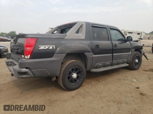 2003 Chevrolet Avalanche with VIN 3GNEK13T23G113578, listed as a Copart auction lot 66889974 with 210,233 mi miles and Salvage Title. Bid and sale history available at carsss.com. Image 3.