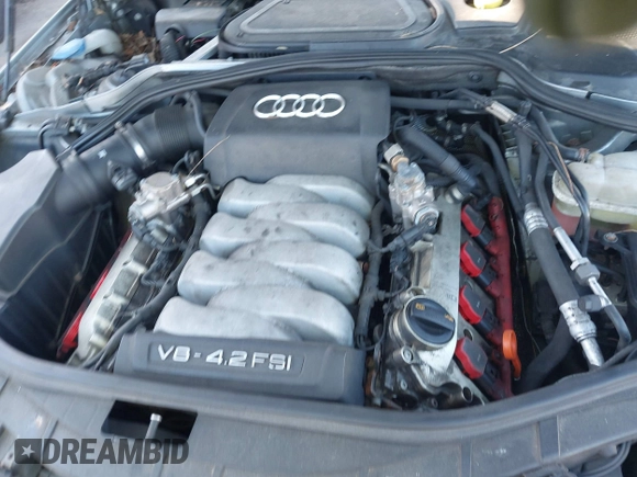 2009 Audi A8 L 4.2L with VIN WAUMV94E19N000826, listed as a IAAI auction lot 41692846 with 999,999 mi miles. Bid and sale history available at carsss.com. Image 10.