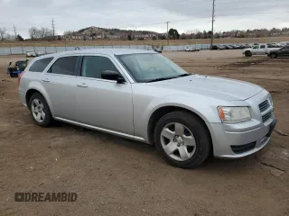 2008 Dodge Magnum with VIN 2D4FV47TX8H148105, listed as a Copart auction lot 86768634 with 102,483 mi miles and Salvage Title. Bid and sale history available at DreamBid. Image 4.