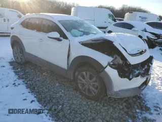 2022 Mazda CX-30 S Premium with VIN 3MVDMBDL3NM425155, listed as a Copart auction lot 41708585 with 30,466 mi miles and Salvage Title. Bid and sale history available at carsss.com. Image 4.