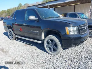 2007 Chevrolet Avalanche 1LT with VIN 3GNEC12047G298453, listed as a IAAI auction lot 41502920 with 205,631 mi miles and . Bid and sale history available at DreamBid. Image 1.