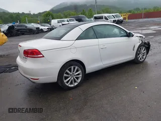 2012 Volkswagen Eos Komfort с VIN WVWBW7AH0CV004383, выставлен на аукционе IAAI как лот 42313494 с пробегом 121 597 миль миль и . История ставок и продаж доступна на DreamBid. Изображение 4.