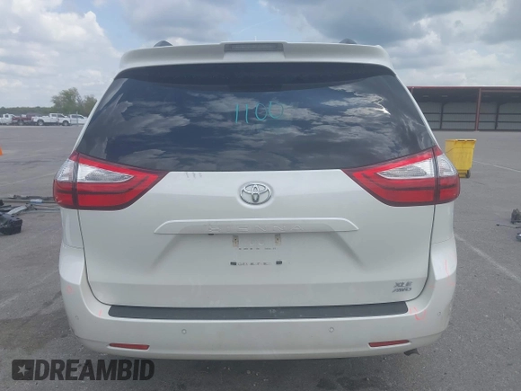 2018 Toyota Sienna XLE с VIN 5TDDZ3DC1JS200008, выставлен на аукционе IAAI как лот 42112804 с пробегом Не указан миль и . История ставок и продаж доступна на DreamBid. Изображение 17.