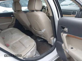 2011 Lincoln MKZ Hybrid with VIN 3LNDL2L34BR775166, listed as a IAAI auction lot 40953325 with 154,032 mi miles and . Bid and sale history available at carsss.com. Image 8.