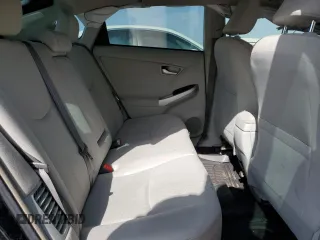 2014 Toyota Prius Four z VIN JTDKN3DU7E1826130, wystawiony jako Copart lot #51311155 z przebiegiem 225 702 mil mil oraz Szkoda całkowita • Salvage title. Historia ofert i sprzedaży dostępna na DreamBid. Obrazek 10.