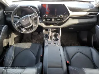 2023 Toyota Highlander Hybrid Limited with VIN 5TDXBRCH2PS133610, listed as a Copart auction lot 45696215 with 56,166 mi miles and Salvage title. Bid and sale history available at DreamBid. Image 8.