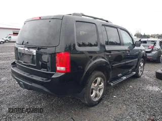 2012 Honda Pilot LX with VIN 5FNYF4H22CB505543, listed as a IAAI auction lot 41771774 with 81,580 mi miles and . Bid and sale history available at carsss.com. Image 4.