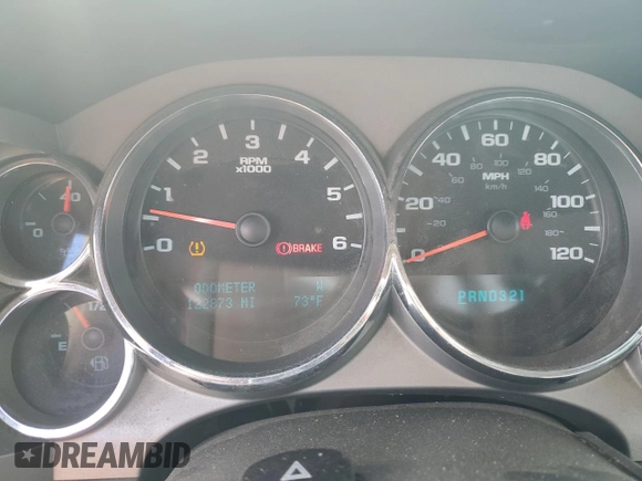 2010 GMC Sierra 1500 with VIN 1GTPCVEA8AZ161486, listed as a Copart auction lot 45309385 with 122,873 mi miles and Salvage Title. Bid and sale history available at DreamBid. Image 9.