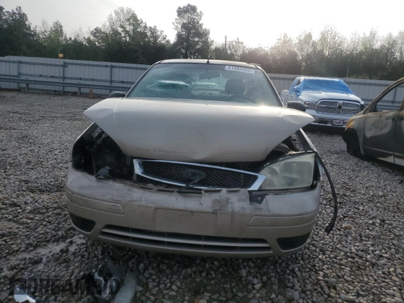 2006 Ford Focus S with VIN 1FAFP34N06W152580, listed as a Copart auction lot 51482935 with 123,630 mi miles and Salvage Title. Bid and sale history available at carsss.com. Image 5.