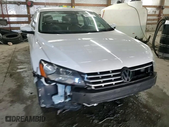 2013 Volkswagen Passat SEL Premium with VIN 1VWCH7A38DC047575, listed as a Copart auction lot 44623015 with 159,370 mi miles and Salvage Title. Bid and sale history available at carsss.com. Image 14.