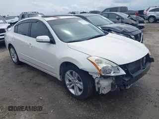 2011 Nissan Altima SR with VIN 1N4BL2APXBN429777, listed as a IAAI auction lot 42342251 with 237,486 mi miles and . Bid and sale history available at DreamBid. Image 1.