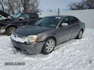 2005 Ford Five Hundred SEL with VIN 1FAFP241X5G124897, listed as a Copart auction lot 45932575 with 205,157 mi miles and Salvage Title. Bid and sale history available at carsss.com. Image 1.