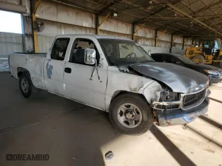 1999 GMC Sierra 1500 SLE with VIN 2GTEC19V0X1521445, listed as a Copart auction lot 88090685 with 0 mi miles and Salvage Title. Bid and sale history available at carsss.com. Image 4.