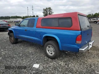 1998 Dodge Dakota SLT with VIN 1B7GG22Y2WS597545, listed as a Copart auction lot 70877014 with 261,522 mi miles and Salvage Title. Bid and sale history available at carsss.com. Image 2.