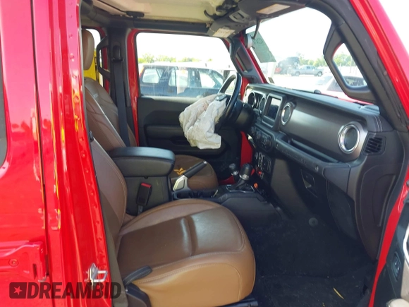 2021 Jeep Wrangler Unlimited Rubicon with VIN 1C4HJXFG2MW575541, listed as a IAAI auction lot 42247475 with 92,353 mi miles and . Bid and sale history available at DreamBid. Image 5.