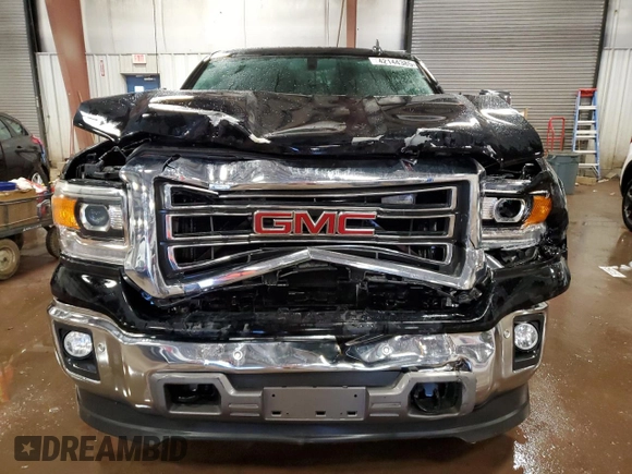 2015 GMC Sierra 1500 SLT with VIN 3GTU2VEJXFG517420, listed as a Copart auction lot 42144385 with 122,446 mi miles and Clean Title. Bid and sale history available at DreamBid. Image 5.