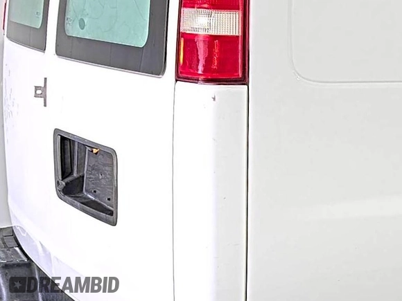 2018 Chevrolet Express Cargo with VIN 1GCWGAFP8J1342579, listed as a IAAI auction lot 42708229 with 125,604 mi miles and . Bid and sale history available at DreamBid. Image 12.