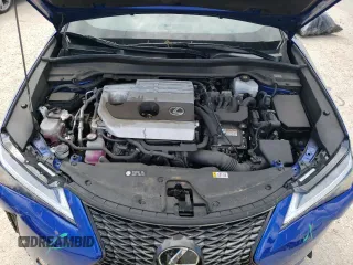 2023 Lexus UX 250h F Sport z VIN JTHB6JBH2P2145568, wystawiony jako Copart lot #70026744 z przebiegiem 52 667 mil mil oraz Nie do naprawy • Non repairable. Historia ofert i sprzedaży dostępna na DreamBid. Obrazek 11.