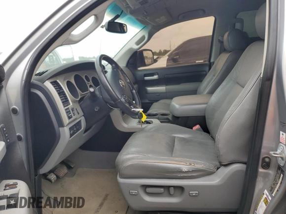2007 Toyota Tundra Limited with VIN 5TFEV58117X032006, listed as a Copart auction lot 50069195 with 194,921 mi miles and Clean Title. Bid and sale history available at DreamBid. Image 7.