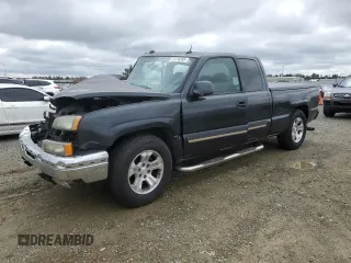 2005 Chevrolet Silverado 1500 LS with VIN 2GCEC19T351237500, listed as a Copart auction lot 49746395 with Not Provided miles and Salvage Title. Bid and sale history available at DreamBid. Image 1.