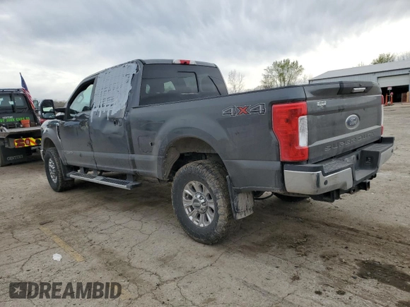 2018 Ford F-250 XL z VIN 1FT7W2BT1JEC40422, wystawiony jako Copart lot #51111395 z przebiegiem Nie podano mil oraz Szkoda całkowita • Salvage title. Historia ofert i sprzedaży dostępna na DreamBid. Obrazek 2.