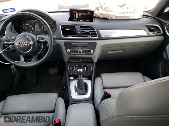 2018 Audi Q3 Premium with VIN WA1ECCFS0JR019646, listed as a Copart auction lot 70458152 with 54,207 mi miles. Bid and sale history available at carsss.com. Image 8.