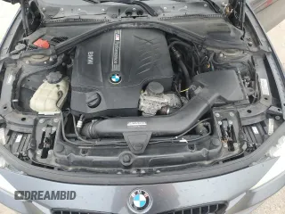 2013 BMW 3 Series 335i xDrive z VIN WBA3B9G57DNR89935, wystawiony jako Copart lot #52589845 z przebiegiem 198 094 mil mil oraz Szkoda całkowita • Salvage title. Historia ofert i sprzedaży dostępna na DreamBid. Obrazek 11.