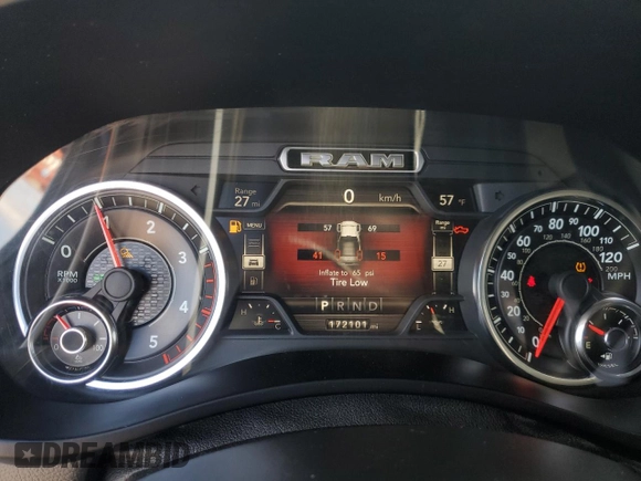 2019 Ram 2500 Laramie with VIN 3C6UR5FL3KG556346, listed as a Copart auction lot 49270155 with 172,101 mi miles and Clean Title. Bid and sale history available at carsss.com. Image 9.