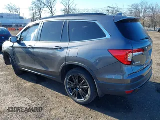 2021 Honda Pilot Special Edition with VIN 5FNYF6H25MB041029, listed as a IAAI auction lot 41894494 with 35,576 mi miles and . Bid and sale history available at DreamBid. Image 3.