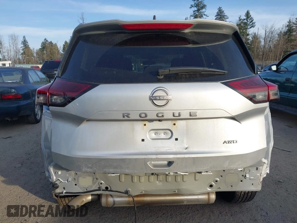2024 Nissan Rogue S with VIN 5N1BT3AB1RC726491, listed as a IAAI auction lot 41372611 with 6,620 mi miles and . Bid and sale history available at DreamBid. Image 17.
