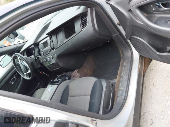 2013 Ford Police Interceptor с VIN 1FAHP2M87DG184866, выставлен на аукционе IAAI как лот 41995646 с пробегом 250 298 миль миль и . История ставок и продаж доступна на DreamBid. Изображение 5.
