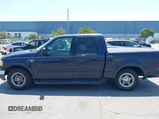 2001 Ford F-150 XLT с VIN 1FTRW07671KC48137, выставлен на аукционе IAAI как лот 42448229 с пробегом 107 306 миль миль и . История ставок и продаж доступна на DreamBid. Изображение 14.