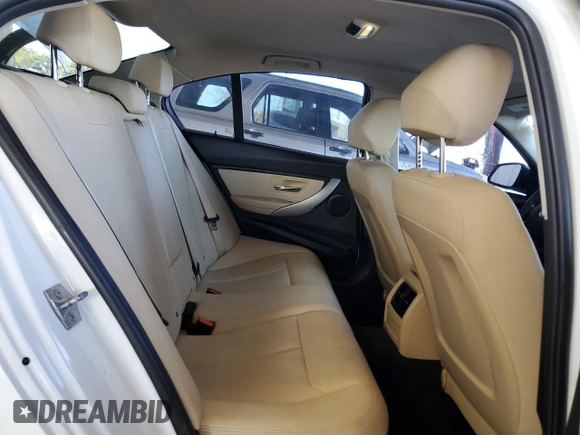 2018 BMW 3 Series 320i with VIN WBA8E1G5XJNU90685, listed as a Copart auction lot 84178894 with 84,614 mi miles and Salvage Title. Bid and sale history available at DreamBid. Image 10.