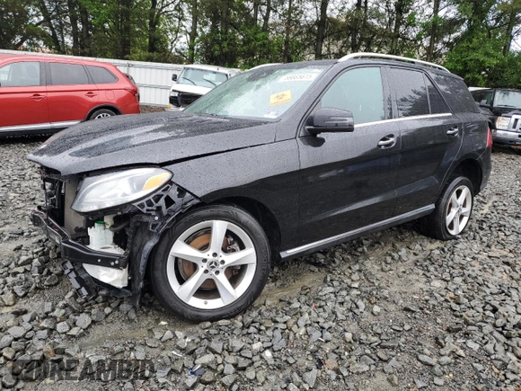2018 Mercedes-Benz GLE 350 z VIN 4JGDA5HB7JB124754, wystawiony jako Copart lot #56665615 z przebiegiem 74 083 mil mil oraz Szkoda całkowita • Salvage title. Historia ofert i sprzedaży dostępna na DreamBid. Obrazek 1.