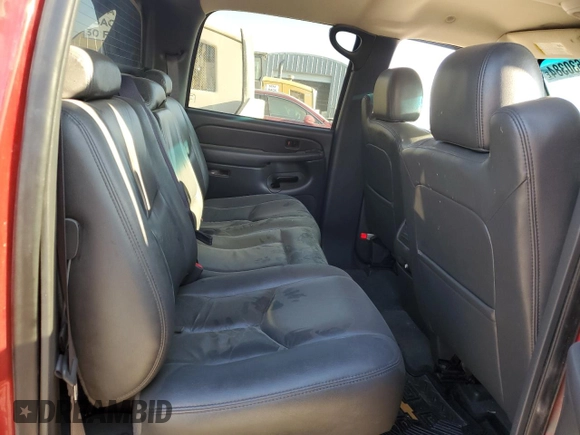 2004 Chevrolet Avalanche Z71 with VIN 3GNEK12T74G127771, listed as a Copart auction lot 70630384 with 159,872 mi miles and Salvage Title. Bid and sale history available at DreamBid. Image 10.