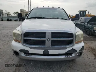 2006 Dodge 3500 SLT with VIN 3D7ML48C06G245633, listed as a Copart auction lot 62521765 with 324,402 mi miles and Clean title. Bid and sale history available at DreamBid. Image 5.