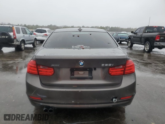 2013 BMW 3 Series 328i xDrive with VIN WBA3B3C54DF535784, listed as a Copart auction lot 85014874 with Not Provided miles and Salvage Title. Bid and sale history available at DreamBid. Image 6.