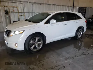 2010 Toyota Venza with VIN 4T3BK3BB5AU028053, listed as a Copart auction lot 52900745 with 121,222 mi miles and Salvage Title. Bid and sale history available at carsss.com. Image 1.