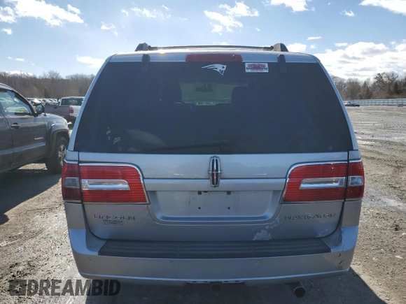 2011 Lincoln Navigator z VIN 5LMJJ2J59BEJ08154, wystawiony jako Copart lot #45175605 z przebiegiem 170 791 mil mil oraz Czysty tytuł • Clean title. Historia ofert i sprzedaży dostępna na DreamBid. Obrazek 6.