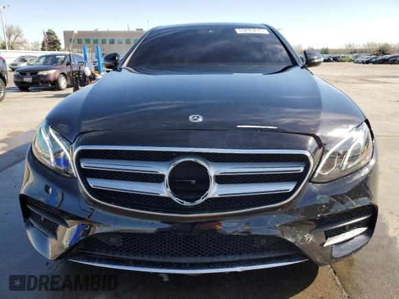 2018 Mercedes-Benz E 300 with VIN WDDZF4KBXJA464197, listed as a Copart auction lot 53205215 with 38,002 mi miles and Salvage title. Bid and sale history available at DreamBid. Image 5.