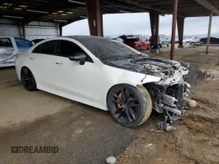 2019 Mercedes-Benz CLS with VIN WDD2J6BB2KA027923, listed as a Copart auction lot 84757884 with 111,984 mi miles and Salvage Title. Bid and sale history available at carsss.com. Image 4.
