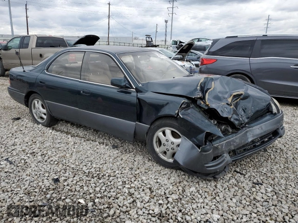 1995 Lexus ES 300 with VIN JT8GK13T8S0087491, listed as a Copart auction lot 49961255 with 188,377 mi miles and Salvage Title. Bid and sale history available at DreamBid. Image 4.